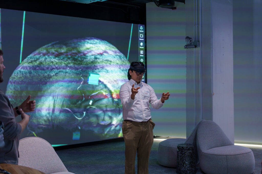 Verizon SIte Visit - VR Headsets